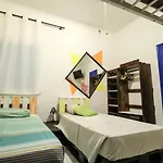 House Lanzarote לינה וארוחת בוקר *